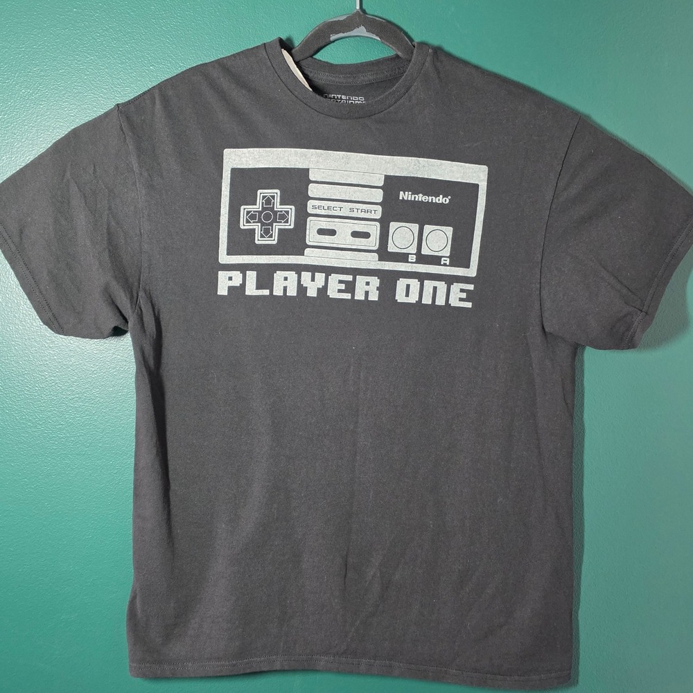 Nintendo NES Controller Player One Graphic Tee Black Mens Large Retro Gaming